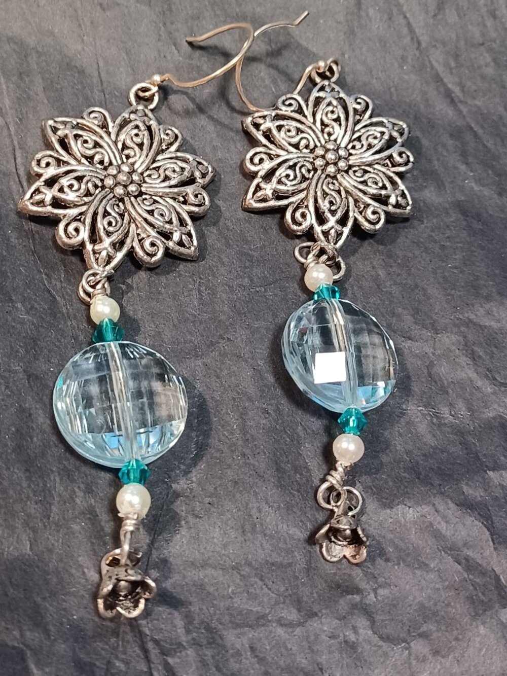 Basketwork Patterned Beaded earrings